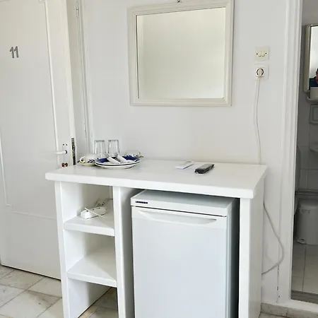 Anezina Otel Drios