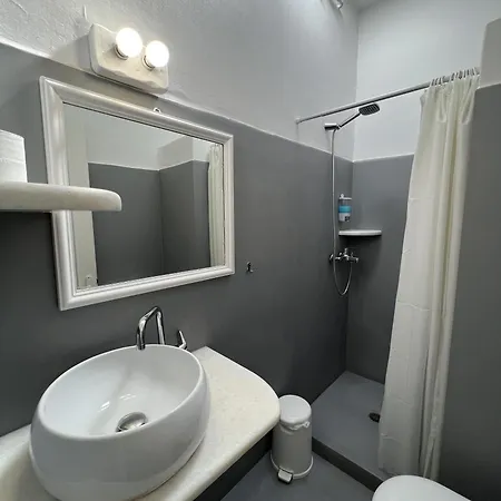 Anezina Otel Drios