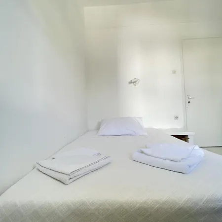 Otel Anezina Drios