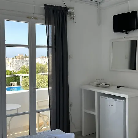 Otel Anezina